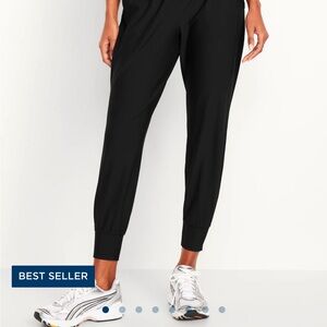 Old Navy elevate legging jogger